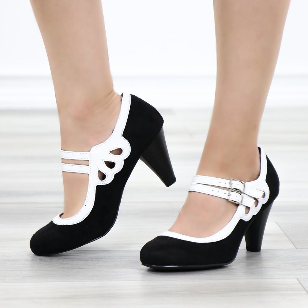 Vegan Suede Double Buckle Retro Pump - Picture 10 of 11